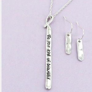 *3/$22* SILVERTONE NECKLACE AND EARRING SET